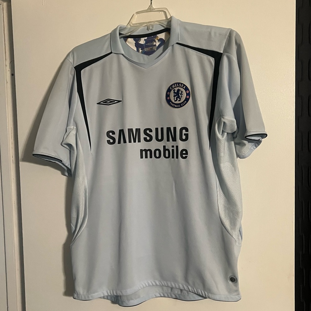 Vintage Chelsea Jersey Away football shirt 2005 - 2006 Blue Umbro Men’s.